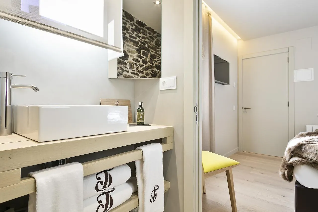 Bed & Breakfast Set Terres - La Villa De Llivia - Adults Only