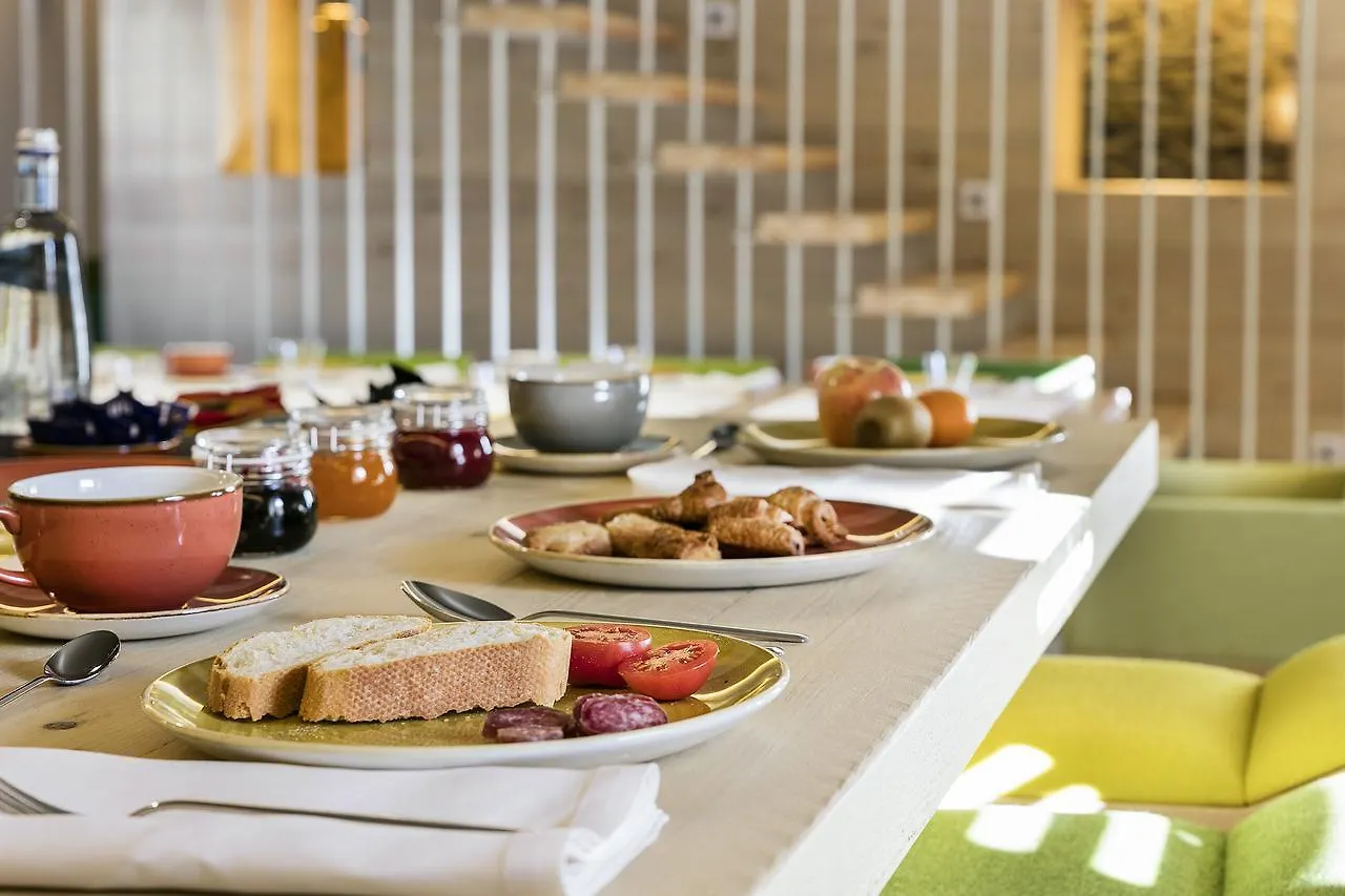 Bed & Breakfast Set Terres - La Villa De Llivia - Adults Only