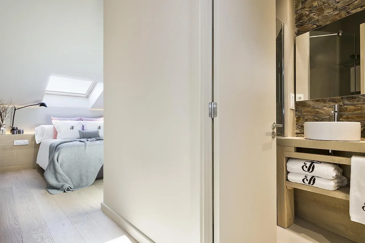 Set Terres - La Villa De Llivia - Adults Only Bed & Breakfast